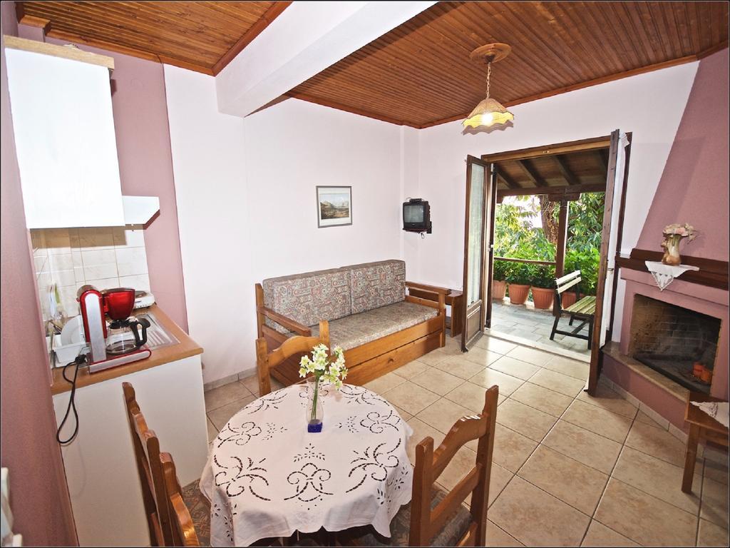 Villa Aglaini Áyios Dhimítrios Exterior foto